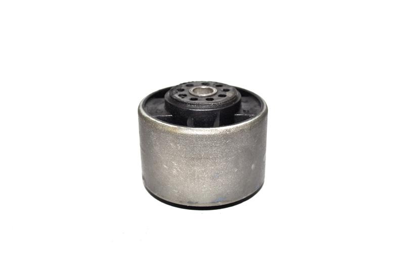 Bucha Sup do Motor - L Direito (65mm) NYLON. Peugeot 1036B